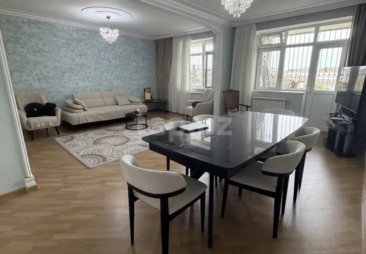 4 otaqlı mənzil , Bakı