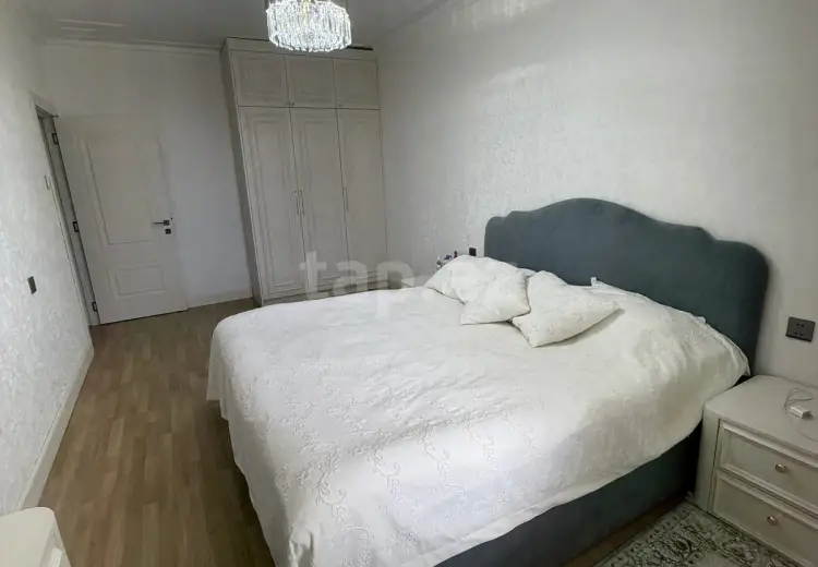4 otaqlı mənzil , Bakı