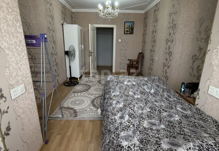 4 otaqlı mənzil , Bakı