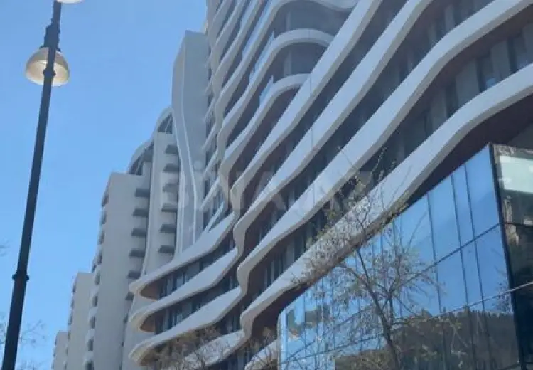 4 otaqlı mənzil Satılır, Bayıl qəs., Səbail, Bakı