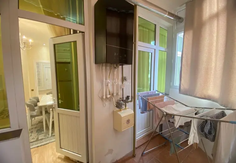 4 otaqlı mənzil Satılır, Yeni Yasamal qəs., Yasamal, Bakı
