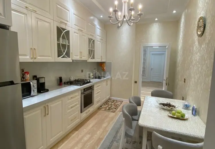 4 otaqlı mənzil Satılır, Yeni Yasamal qəs., Yasamal, Bakı