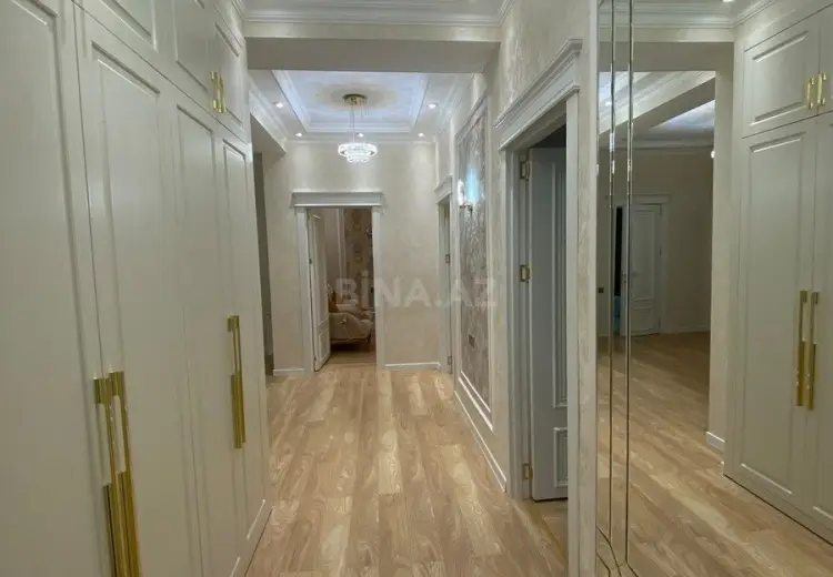 4 otaqlı mənzil Satılır, Yeni Yasamal qəs., Yasamal, Bakı