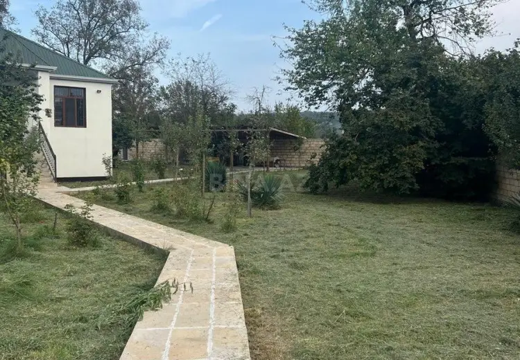 3 otaqlı mənzil Satılır, Qəbələ
