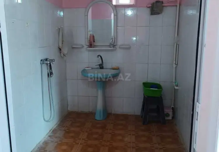 3 otaqlı mənzil Satılır, Quba