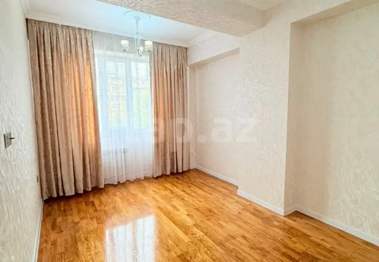 3 otaqlı mənzil , Xırdalan