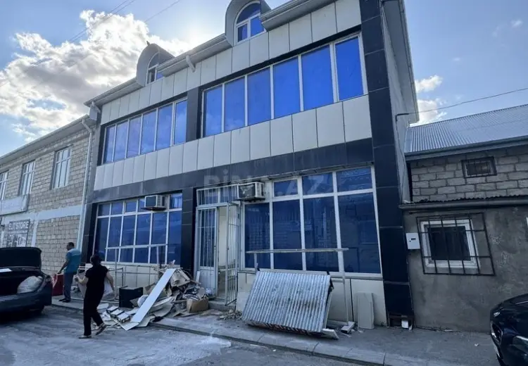 290 m² Obyekt / Ofis Satılır, Şamaxı
