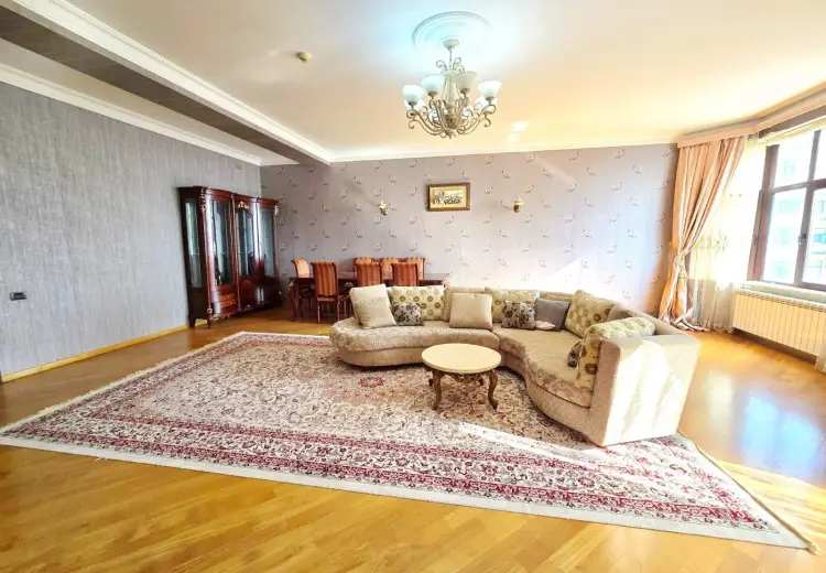 3 otaqlı mənzil Kirayə (aylıq), Sahil qəs., Səbail, Bakı