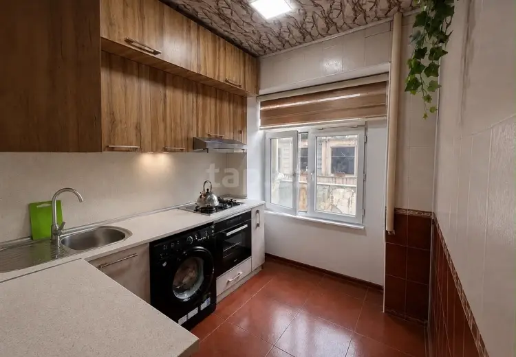2 otaqlı mənzil , Bakı