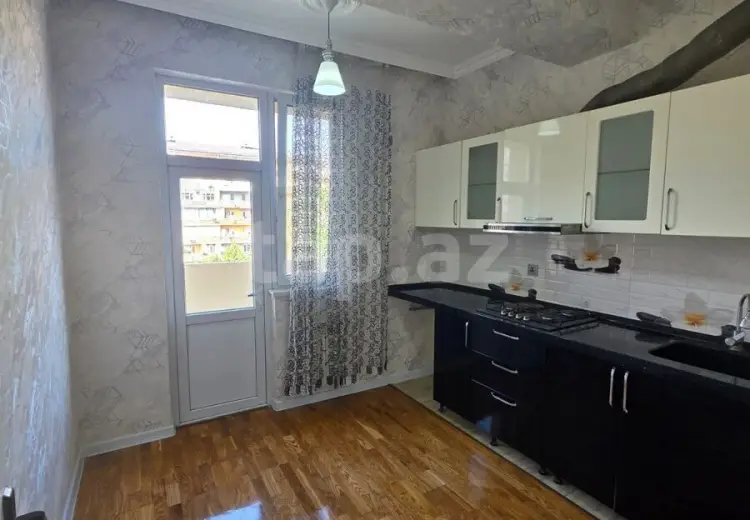 3 otaqlı mənzil , Xırdalan
