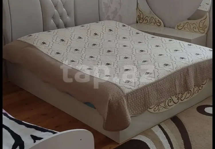 5 otaqlı mənzil , Bakı