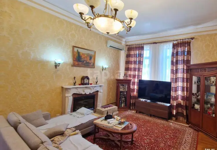 4 otaqlı mənzil , Nəsimi, Bakı
