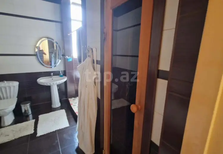 4 otaqlı mənzil , Nəsimi, Bakı