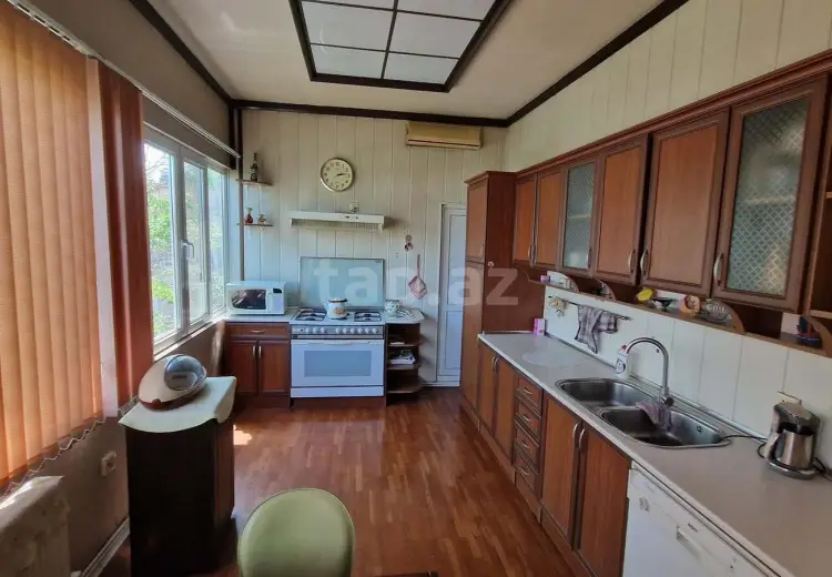 4 otaqlı mənzil , Nəsimi, Bakı
