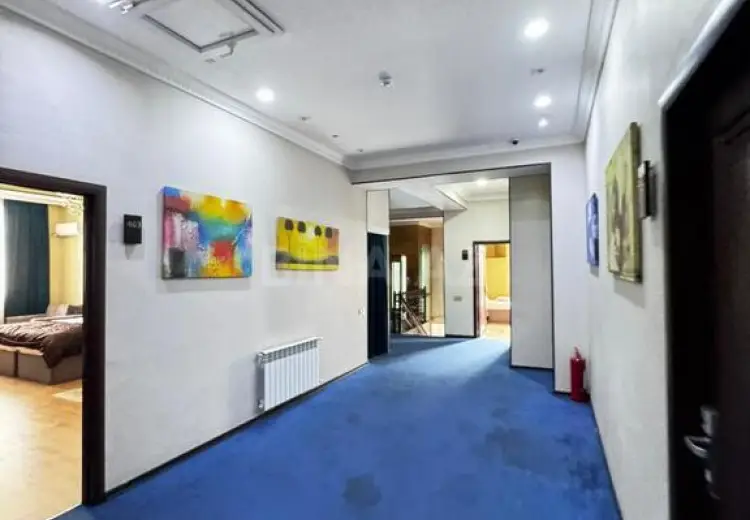 704 m² Obyekt / Ofis Satılır, Səbail, Bakı
