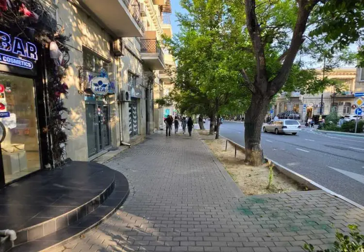 35 m² Obyekt / Ofis Kirayə (aylıq), Yasamal, Bakı
