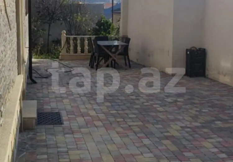 3 otaqlı mənzil , Bakı