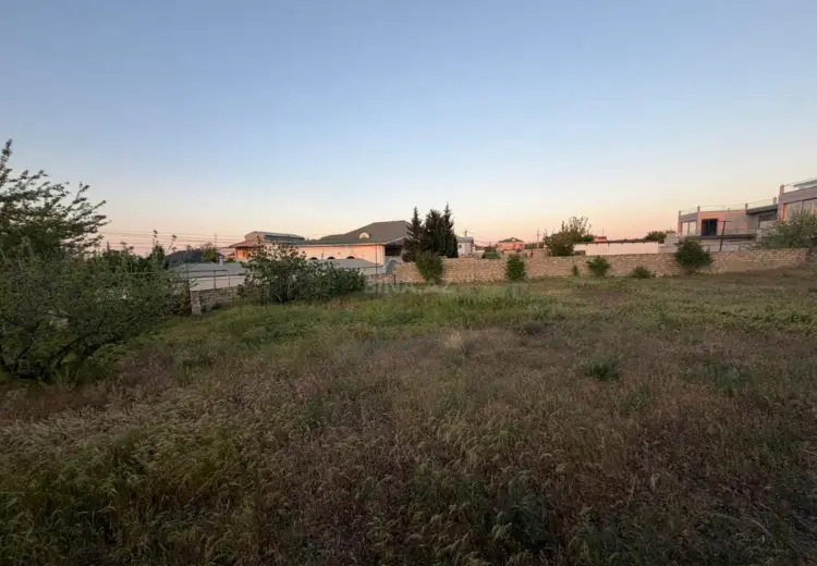 13 sot Torpaq Satılır, Sumqayıt