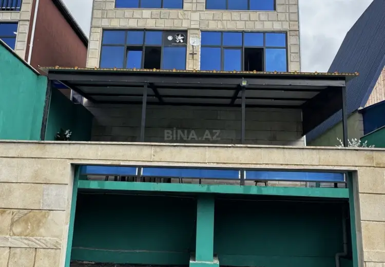 4 otaqlı mənzil Satılır, Quba