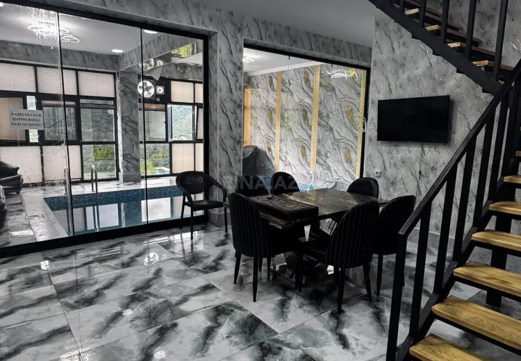 4 otaqlı mənzil Satılır, Quba