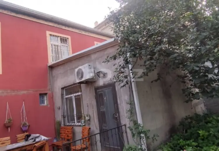 6 otaqlı mənzil , Bakı