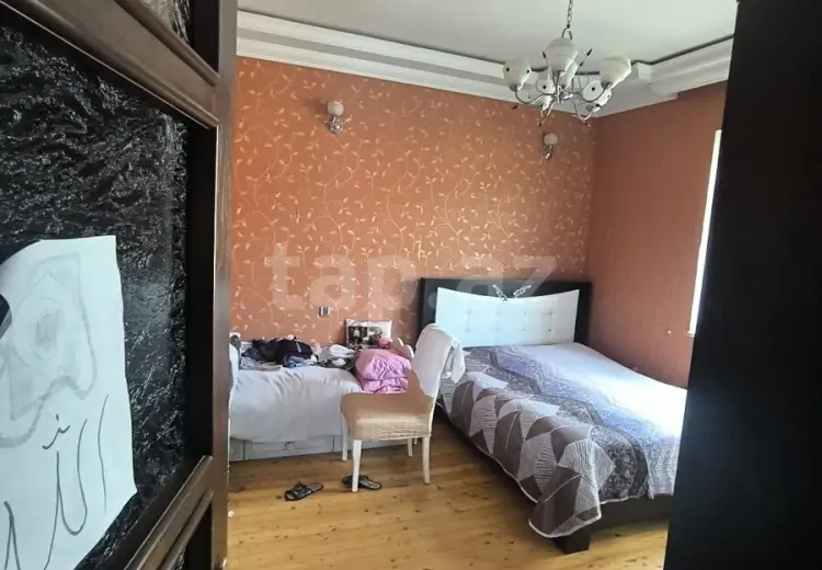 4 otaqlı mənzil , Bakı