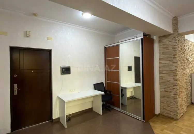 30 m² Obyekt / Ofis Kirayə (aylıq), Xətai, Bakı