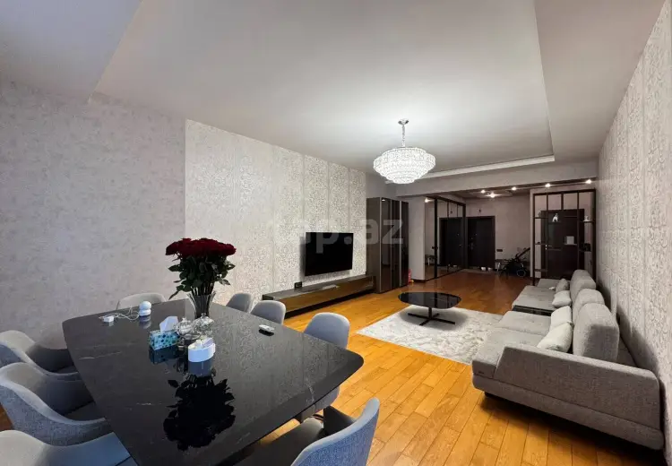 3 otaqlı mənzil , Bakı