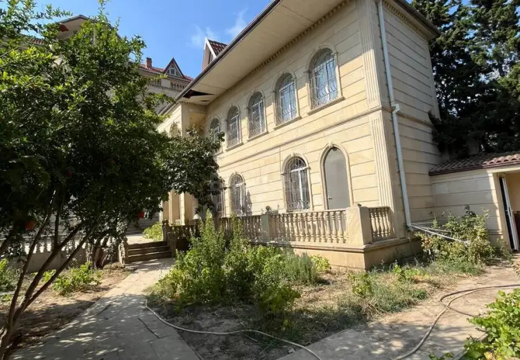 14 otaqlı mənzil Satılır, Badamdar qəs., Səbail, Bakı