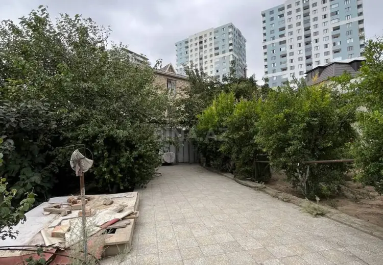 6 otaqlı mənzil Satılır, Badamdar qəs., Səbail, Bakı