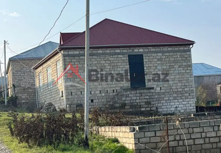 3 otaqlı mənzil Satılır, Quba