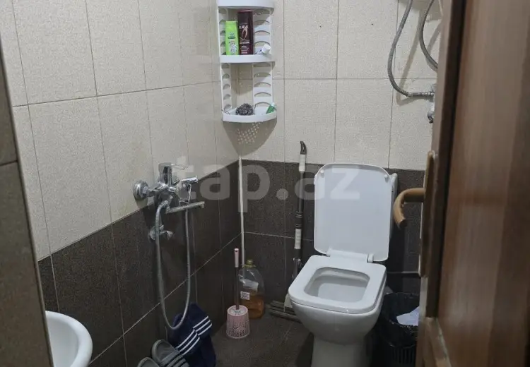 4 otaqlı mənzil , Quba