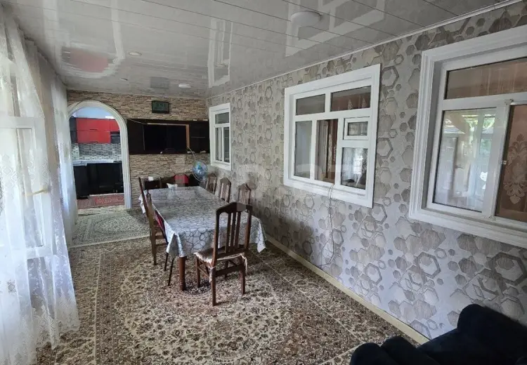 4 otaqlı mənzil , Quba