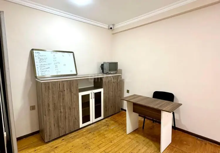 180 m² Obyekt / Ofis Kirayə (aylıq), Səbail, Bakı