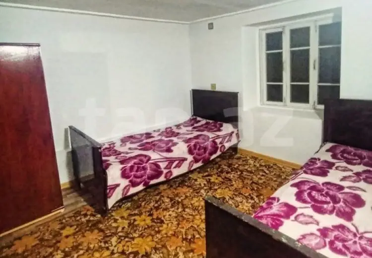 100 AZN - 4 otaqlı mənzil Kirayə (aylıq), Bakı