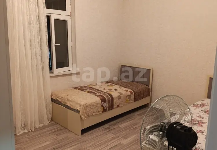 4 otaqlı mənzil Kirayə (aylıq), Bakı