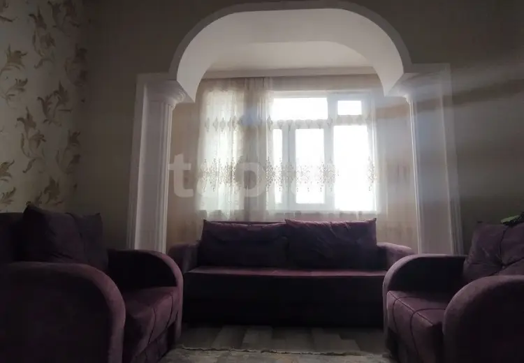 4 otaqlı mənzil , Şəki