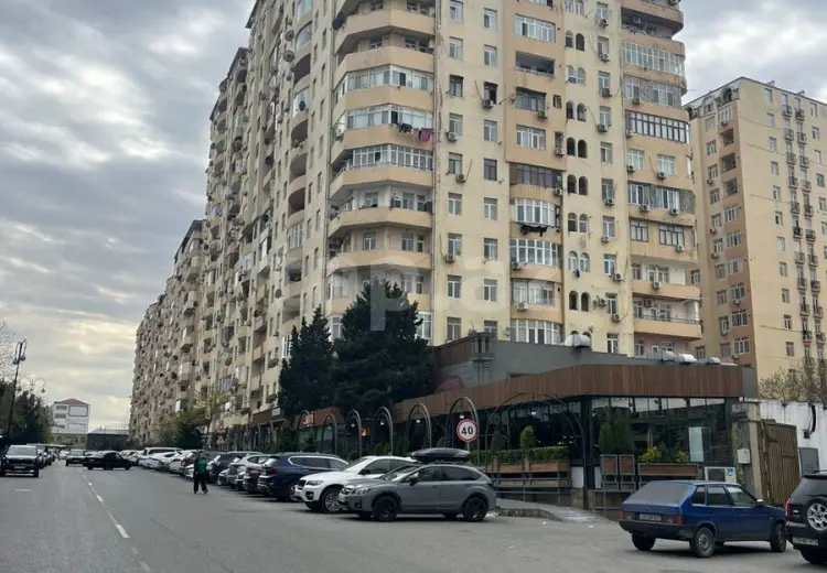 3 otaqlı mənzil , Xırdalan
