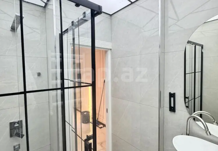 5 otaqlı mənzil , 6-cı mikrorayon, Binəqədi, Bakı