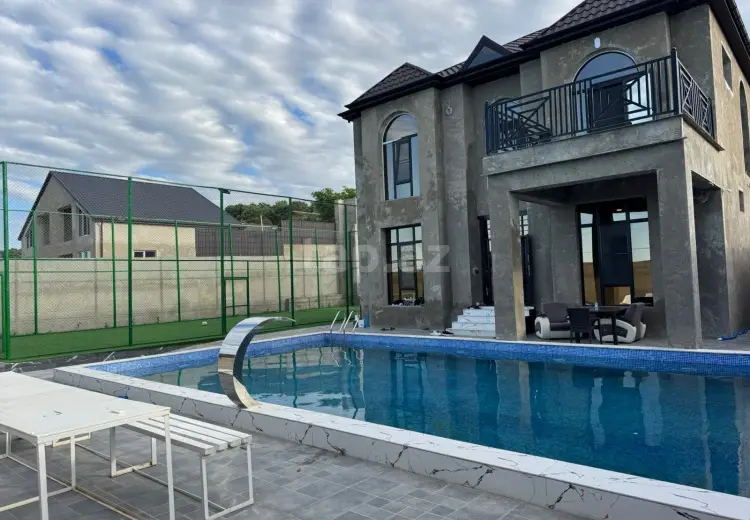 5 otaqlı mənzil Kirayə (günlük), Nabran