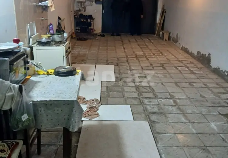 8 otaqlı mənzil , Sumqayıt