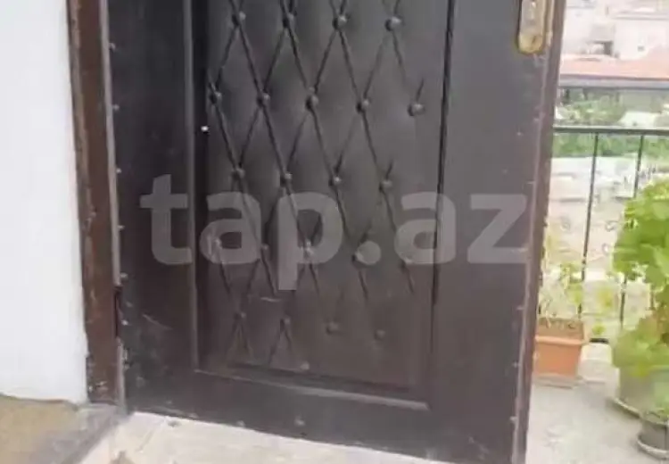 8 otaqlı mənzil , Şamaxı