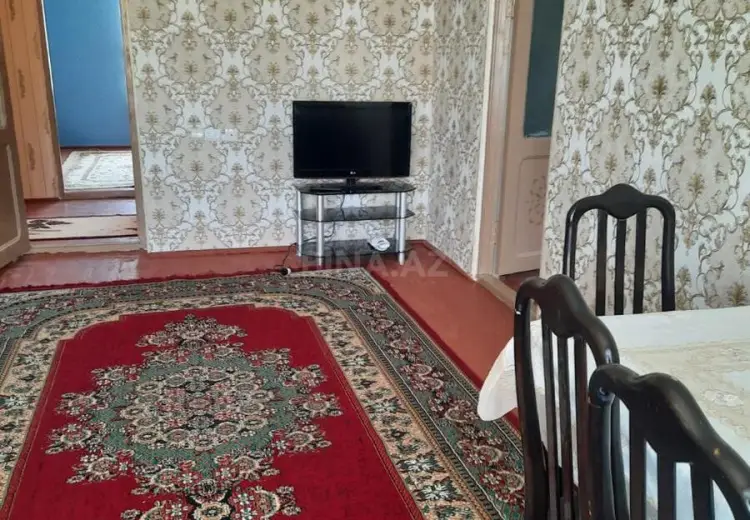 4 otaqlı mənzil Satılır, Gəncə