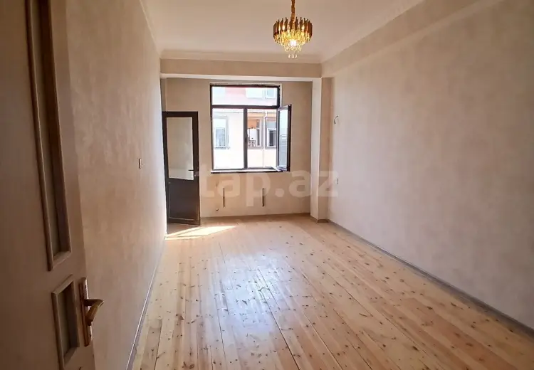 3 otaqlı mənzil , Xırdalan
