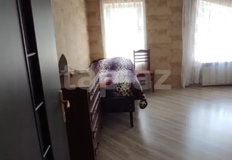 4 otaqlı mənzil Kirayə (günlük), Qax