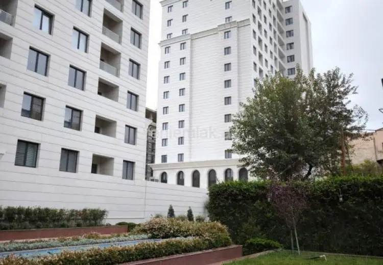 280 000 AZN - 2 otaqlı mənzil Satılır, Bayıl qəs., Səbail, Bakı