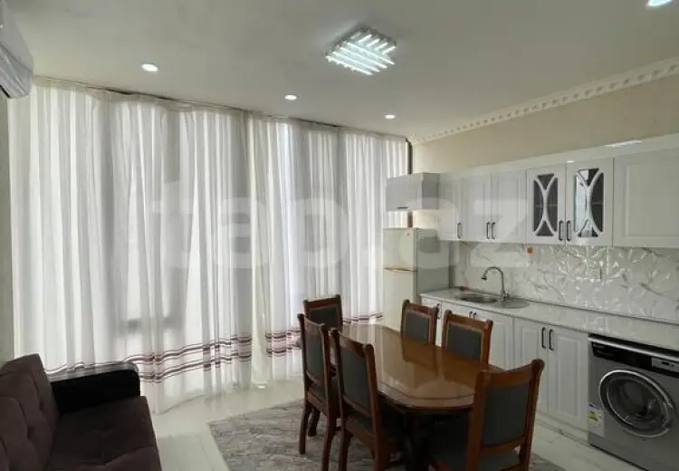 4 otaqlı mənzil , Bakı