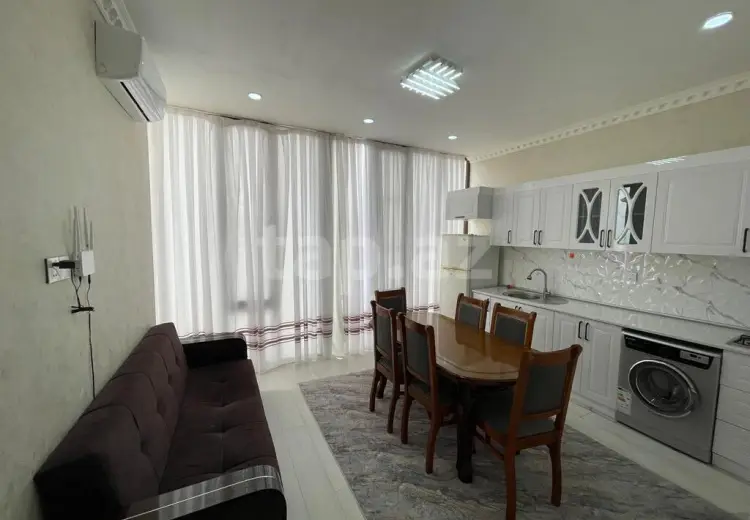 4 otaqlı mənzil , Bakı