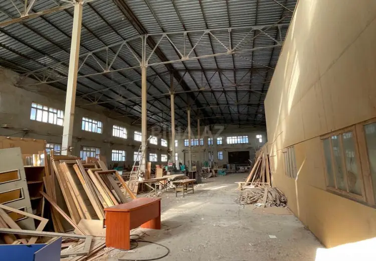 3000 m² Obyekt / Ofis Kirayə (aylıq), Xırdalan