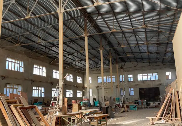 3000 m² Obyekt / Ofis Kirayə (aylıq), Xırdalan